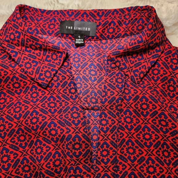 The Limited Ashton Small Sleeveless Shirt, Red, Berry,Royal Blue Pattern - Picture 4 of 4